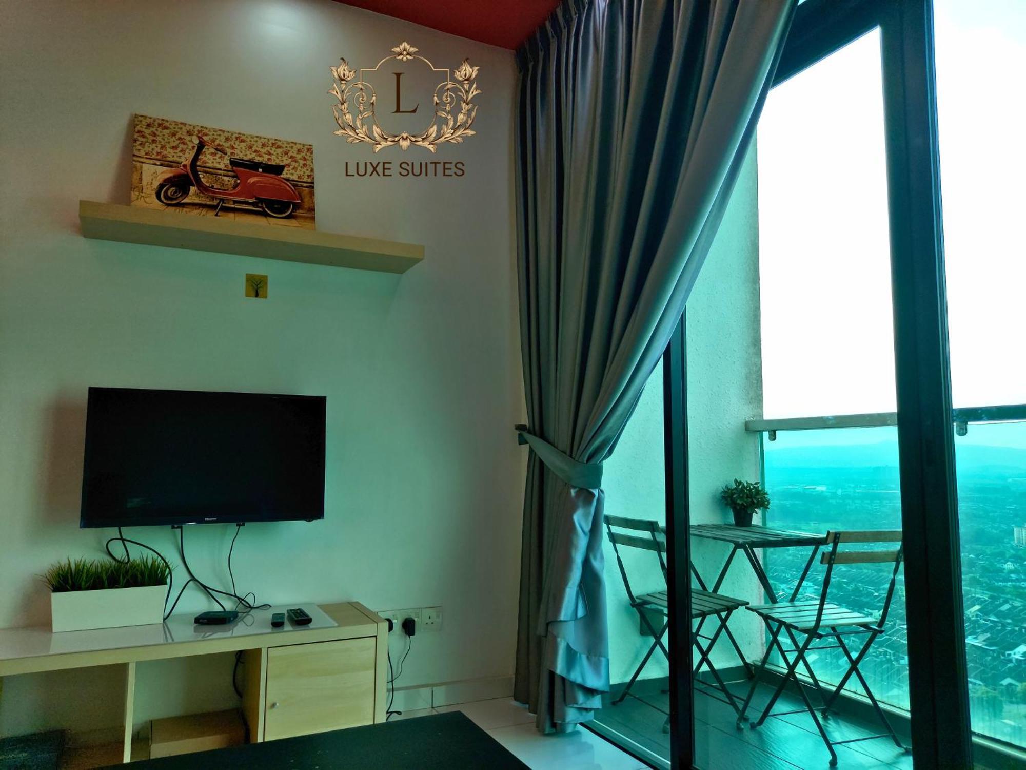 Luxe Suites At Skyloft Τζόχορ Μπάχρου Εξωτερικό φωτογραφία
