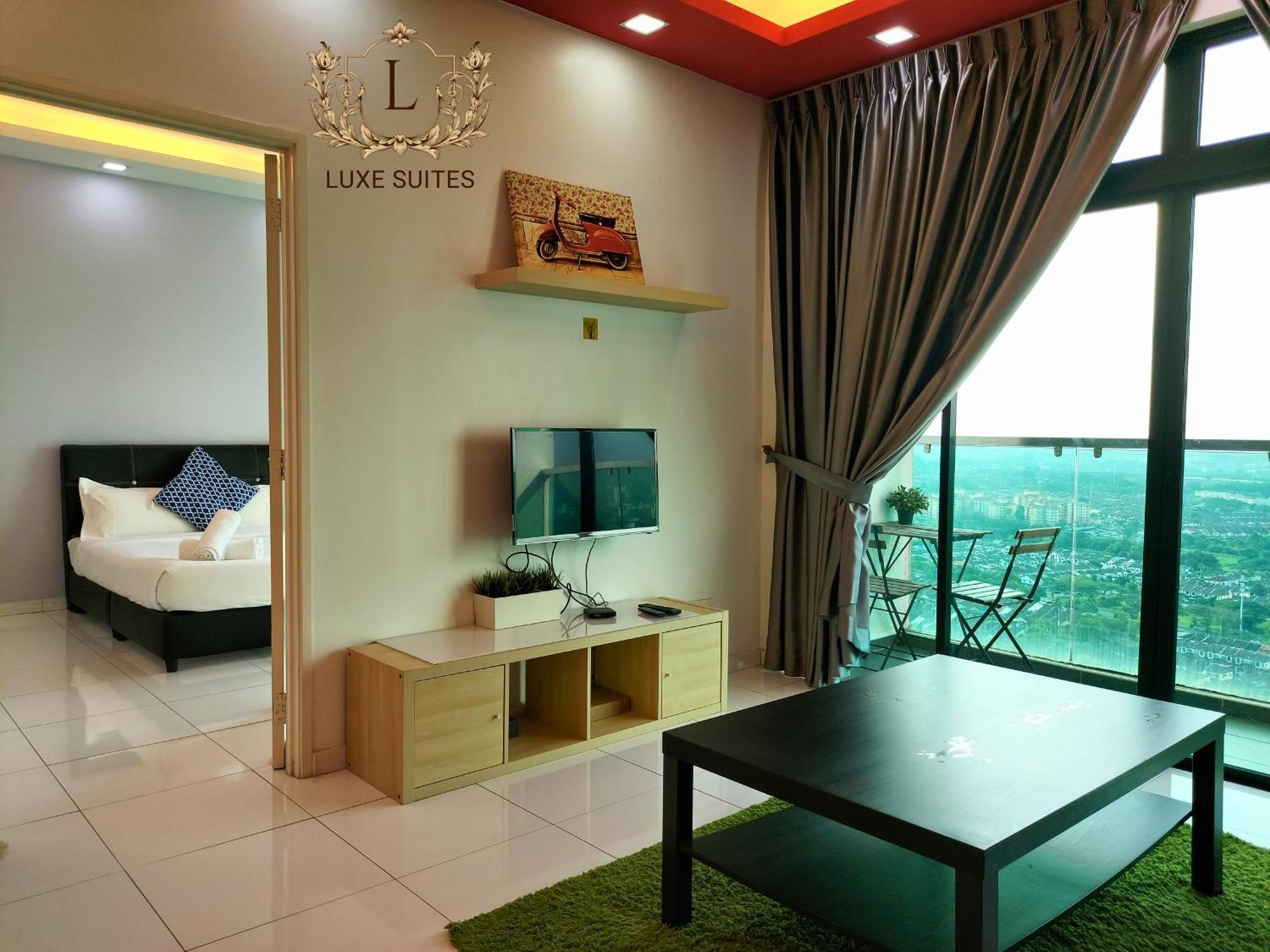 Luxe Suites At Skyloft Τζόχορ Μπάχρου Εξωτερικό φωτογραφία