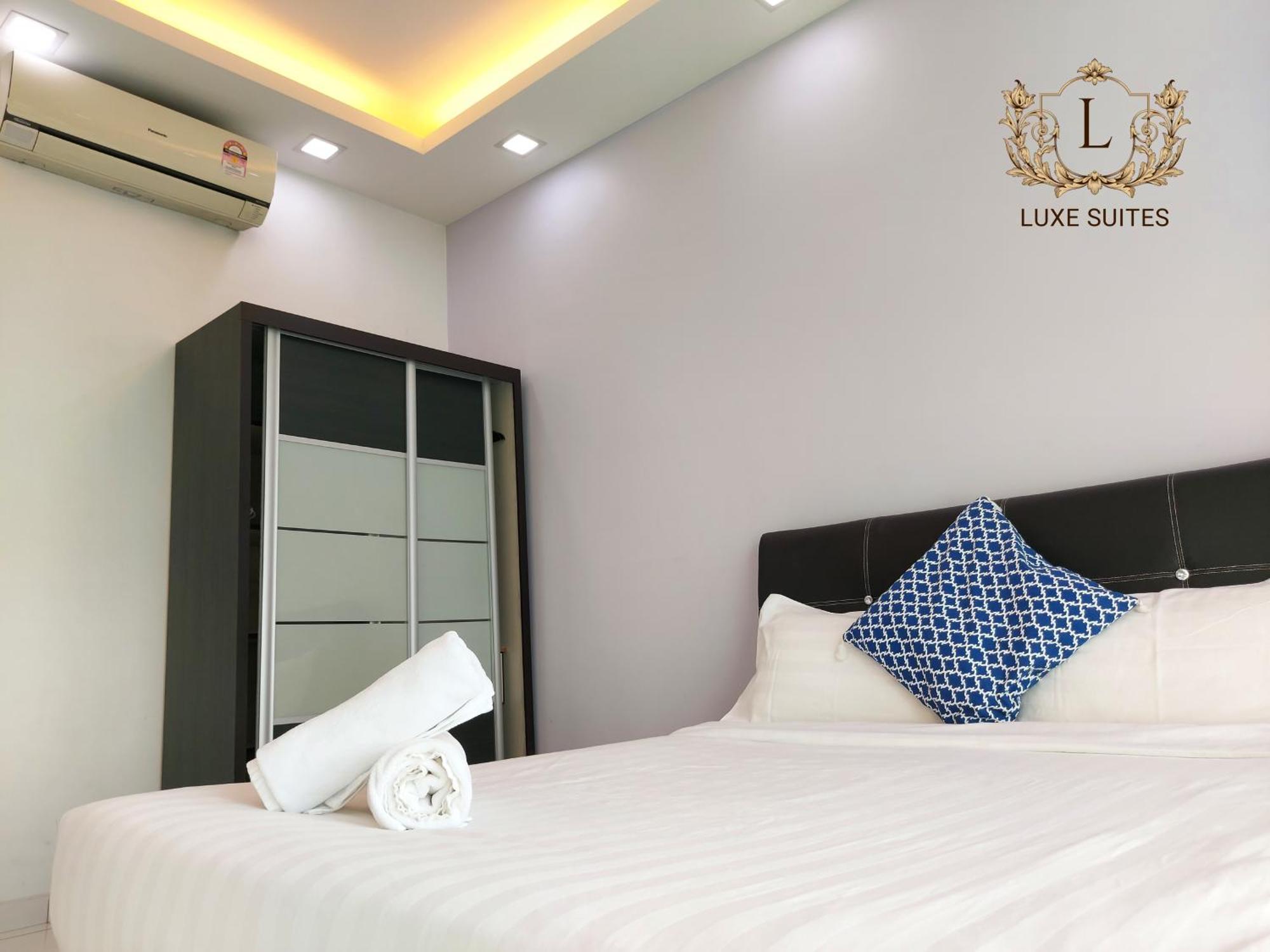 Luxe Suites At Skyloft Τζόχορ Μπάχρου Εξωτερικό φωτογραφία