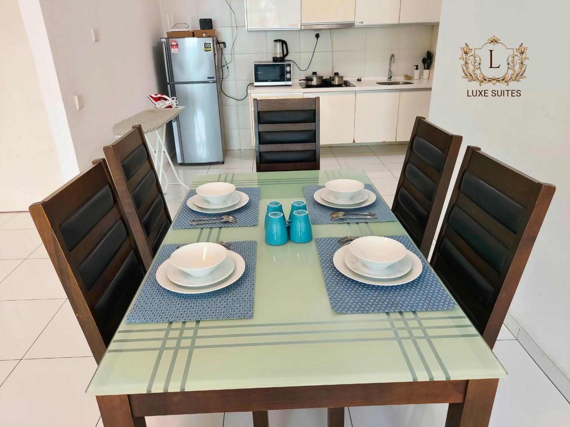 Luxe Suites At Skyloft Τζόχορ Μπάχρου Εξωτερικό φωτογραφία
