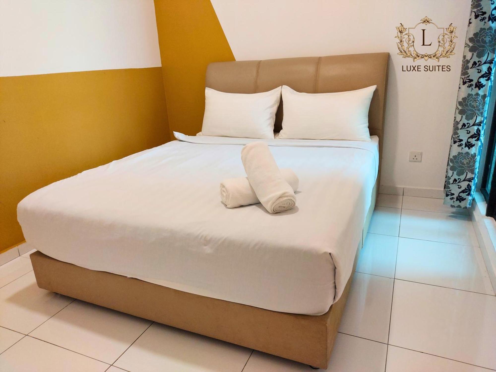 Luxe Suites At Skyloft Τζόχορ Μπάχρου Εξωτερικό φωτογραφία